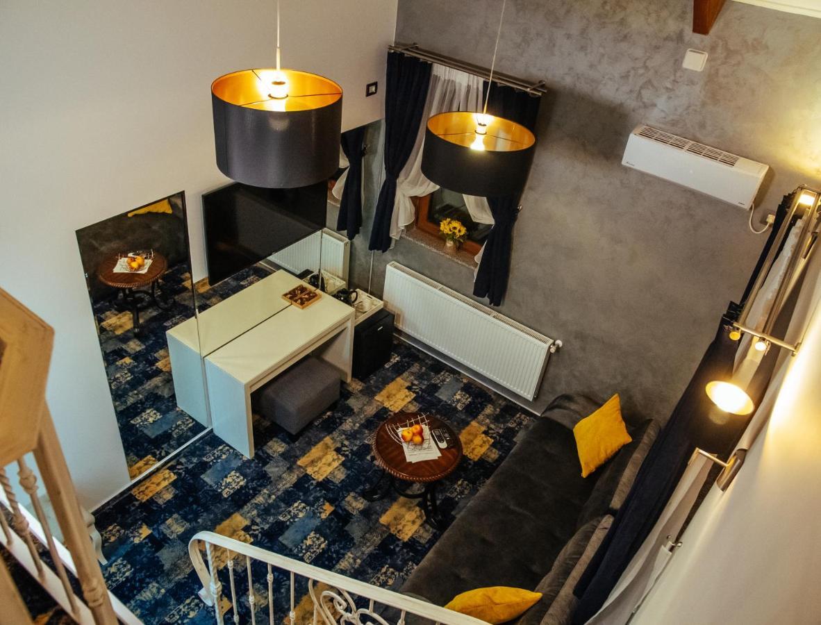 Hotel Restaurant Rustic Alexandria Bagian luar foto